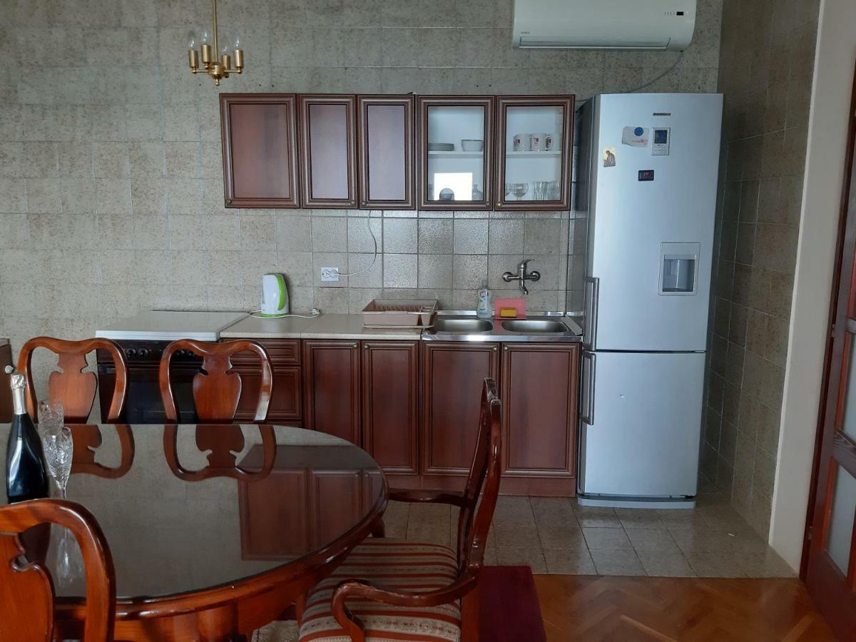 Vesna Apartments Улцинь Экстерьер фото