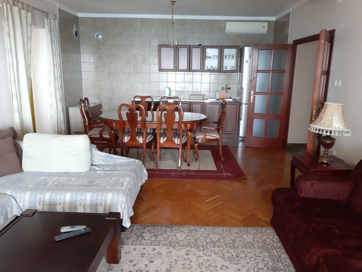 Vesna Apartments Улцинь Экстерьер фото